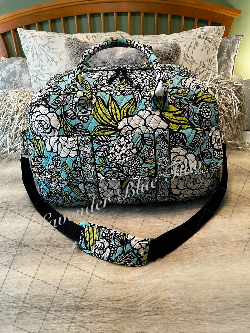 VERA BRADLEY Island Blooms 2012 Grand Traveler Bag Turquoise Y2K Floral Yellow